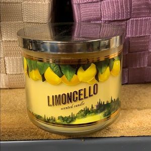 Bath and Body works 3 wick candle Limoncello